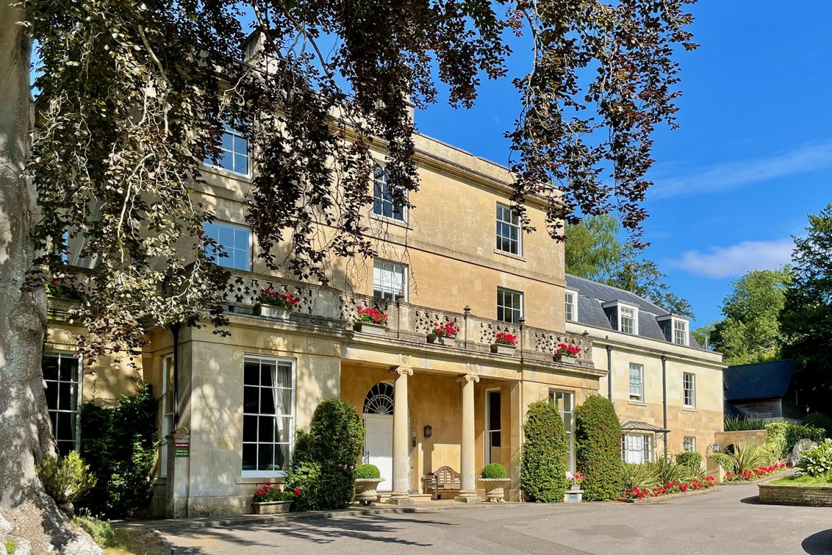 Front of house west side